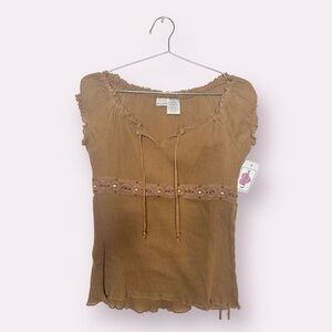 Y2K NO BOUNDARIES ribbed brown baby doll top